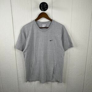 Vintage 90's Embroidered Gray Nike Tee Medium